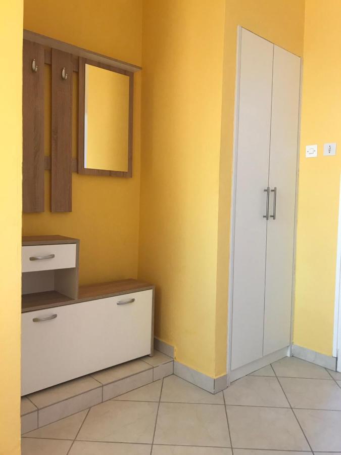 Summer Rooms Baska Buitenkant foto