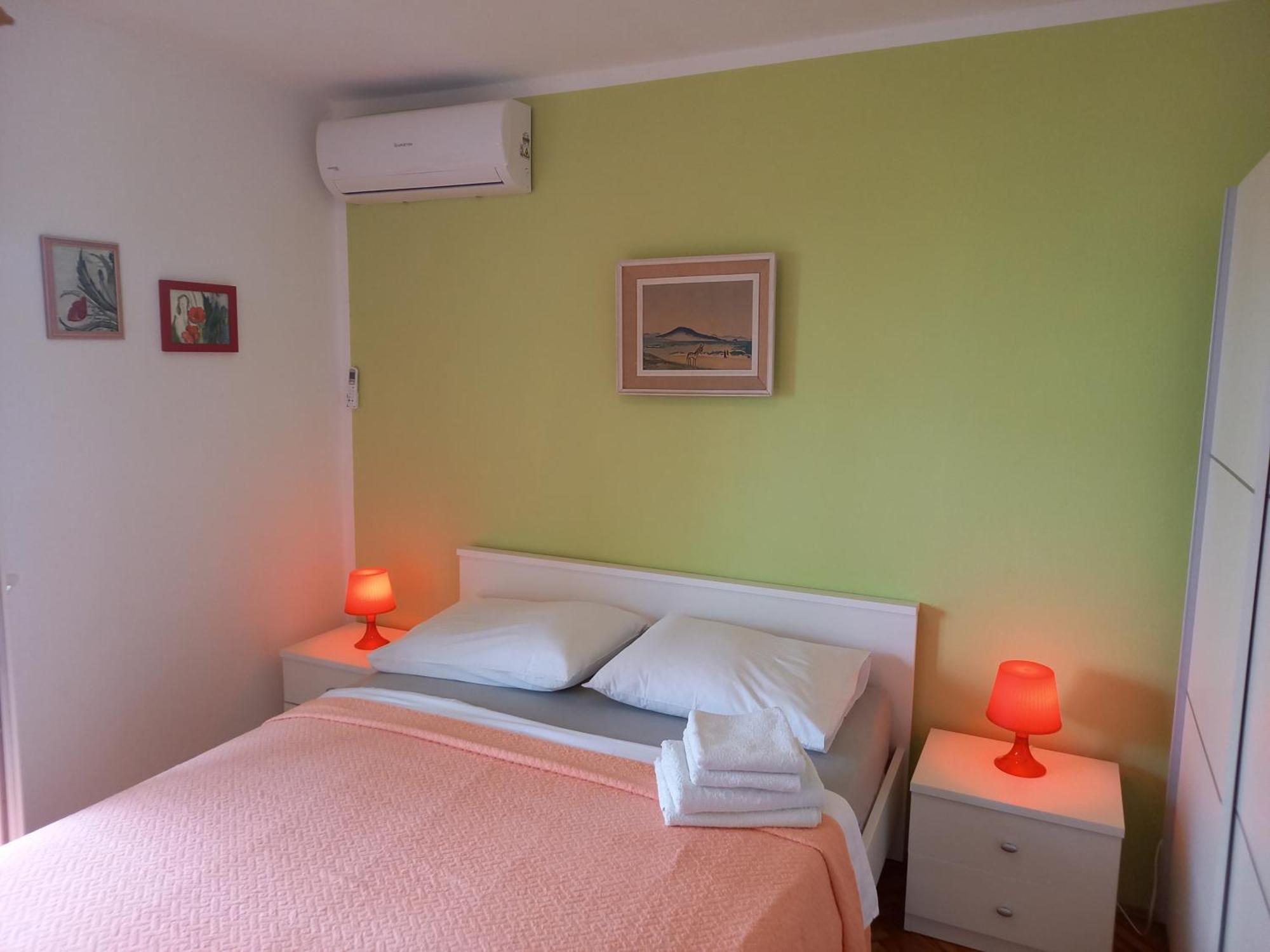 Summer Rooms Baska Buitenkant foto